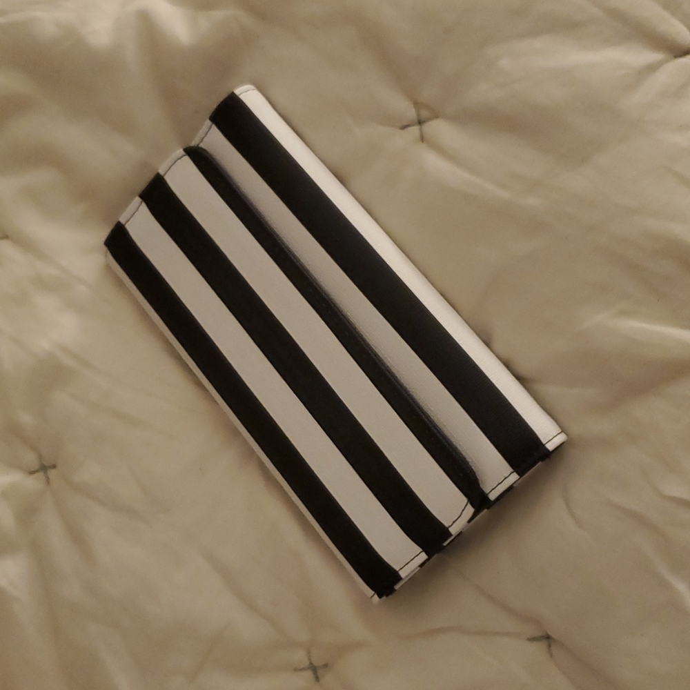 Kut from the Kloth Striped Wallet